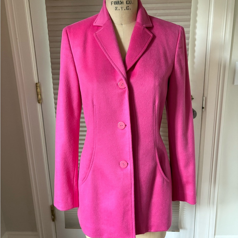 Designer Dana Buchman  pink cashmere jacket sz2